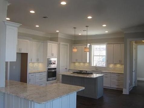 3rd image of 105 Cove Ln