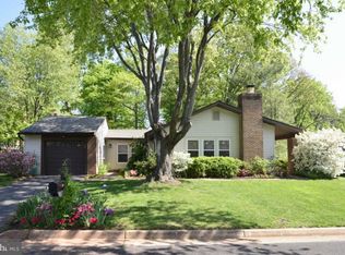315 Avondale Dr, Sterling, VA 20164