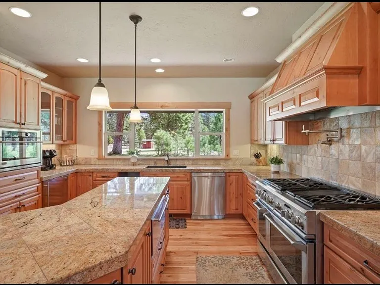 69239 Crooked Horseshoe Rd — Photo 20