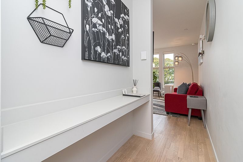 Victoria Apartment for rent - 1 Bedroom — photo 17