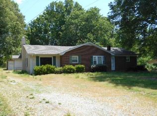 1943 Junction Rd, Mocksville, NC 27028