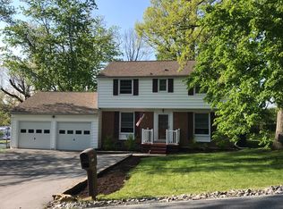 2223 Cedar St, Hollidaysburg, PA 16648