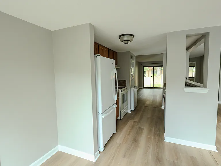 221 Trailside Way — Photo 6
