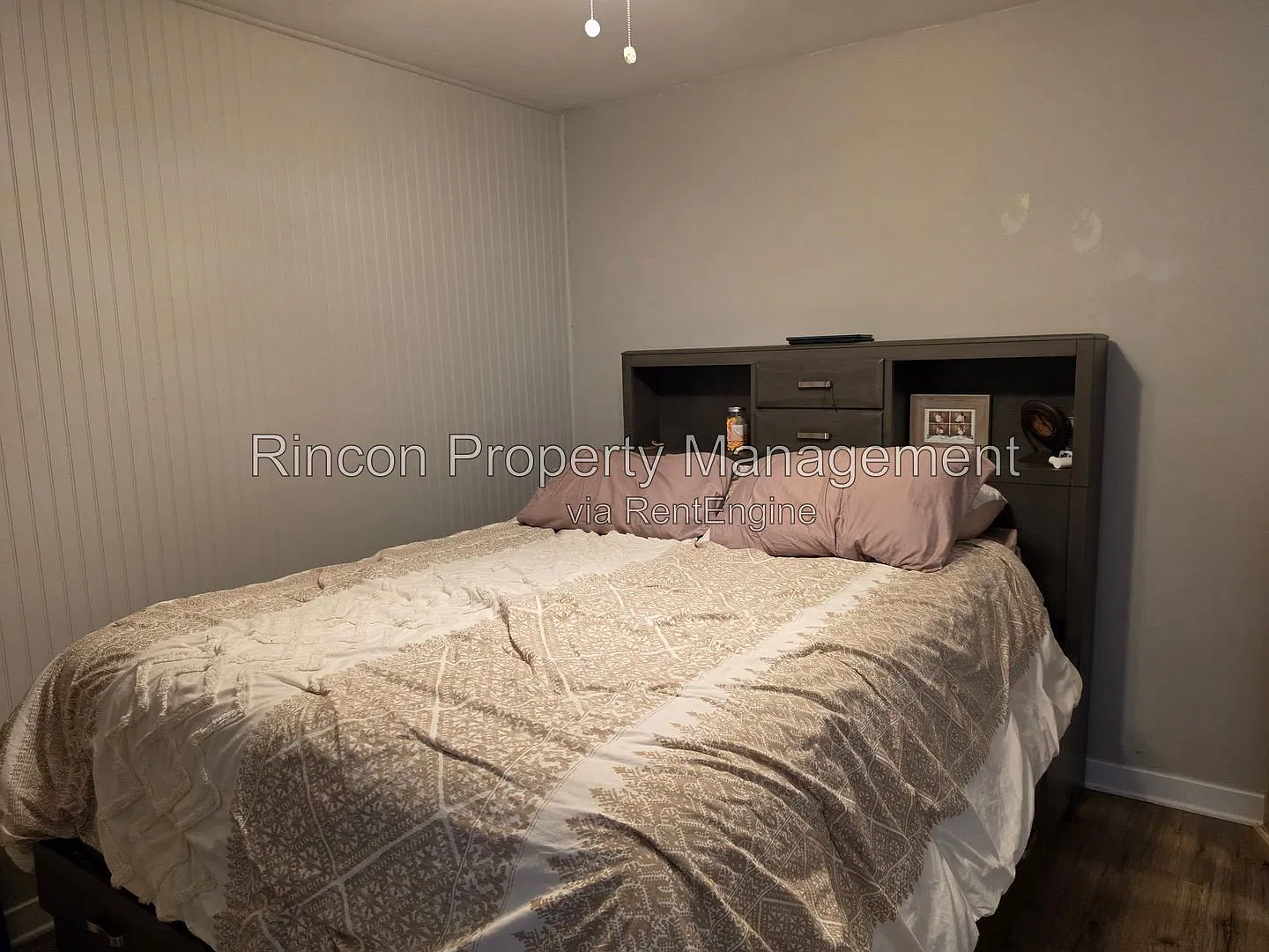 4 bed, 2.0 bath, 1308 sqft, $3,695 — Photo 2