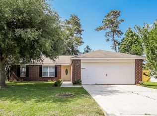 16325 Sun View Ln, Conroe, TX 77302