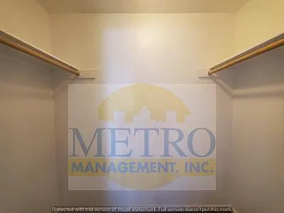 2 bed, $1,300 — Photo 3