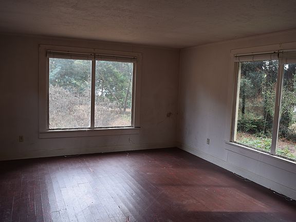 Additional Living Room