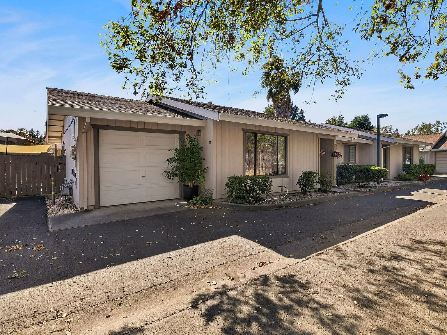Rental Home in Davis CA | Attached Garage, Backyard & Washer/Dryer Hookups — Photo 2