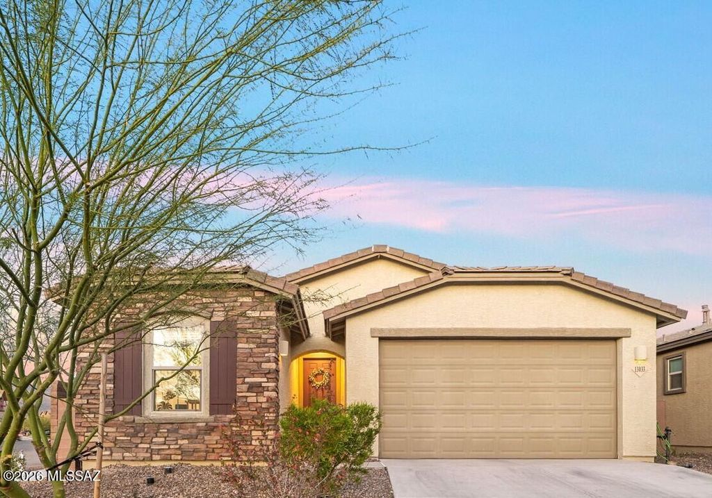 13033 E Cembeline Ln, Tucson, AZ