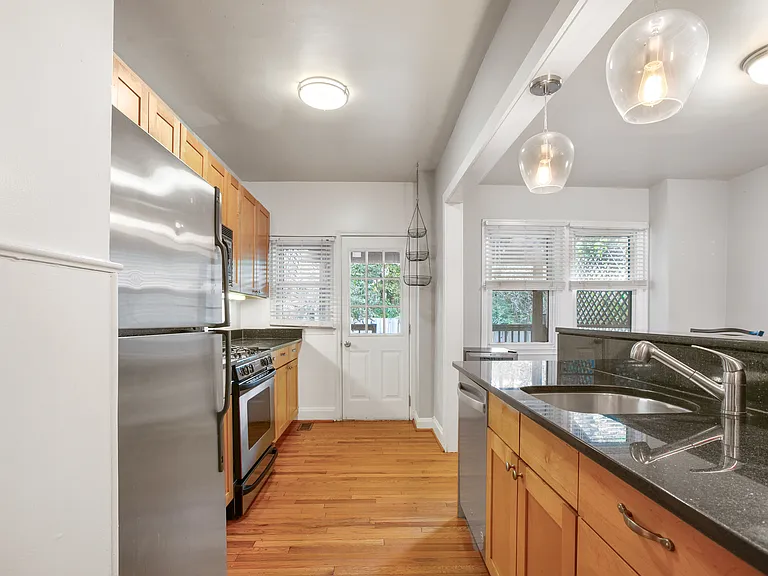 1125 Roland Heights Ave — Photo 11