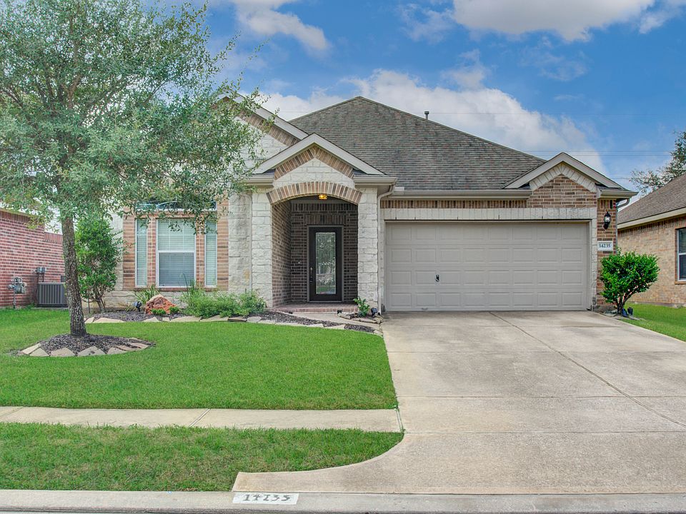 1st image of 14235 Englewood Park Ln