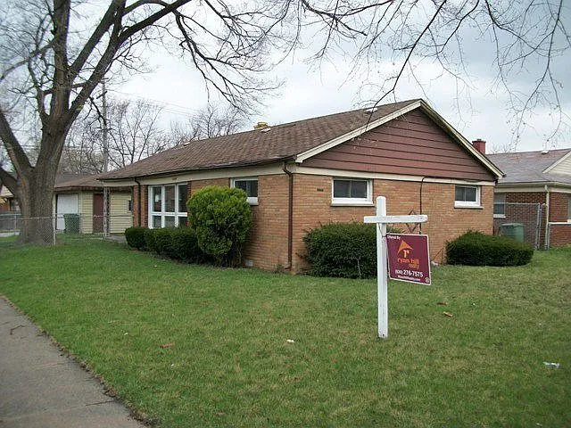 14844 Indiana Ave photo 1