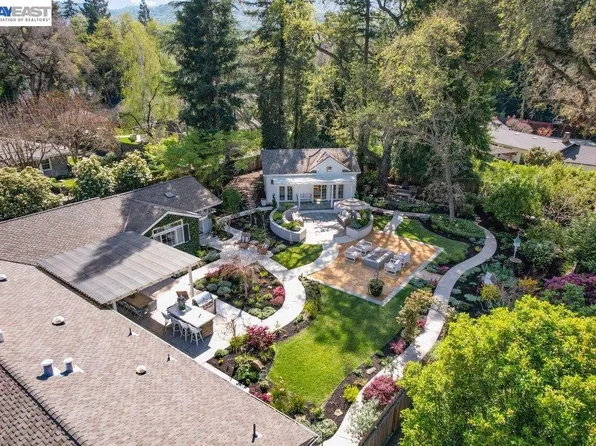 1397 Pine Tree Dr, Alamo, CA 94507