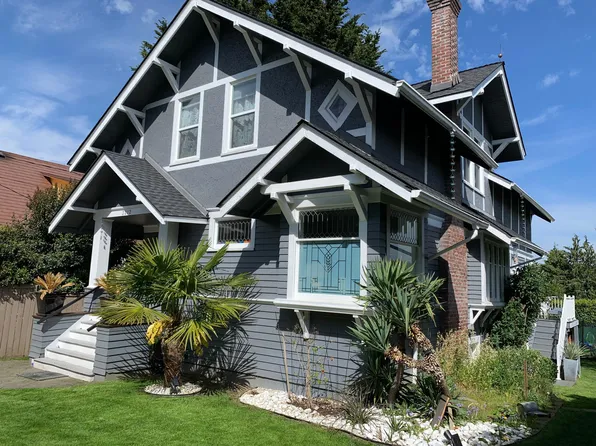 3212 22nd Ave W, Seattle, WA 98199