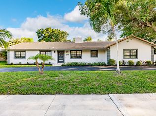 8690 Gatehouse Rd, Fort Lauderdale, FL 33324