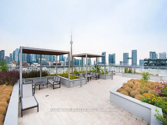 525 Adelaide St W #233 — Photo 8