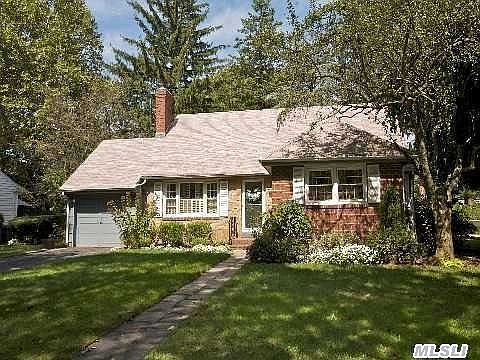 1st image of 493 Rose Ln