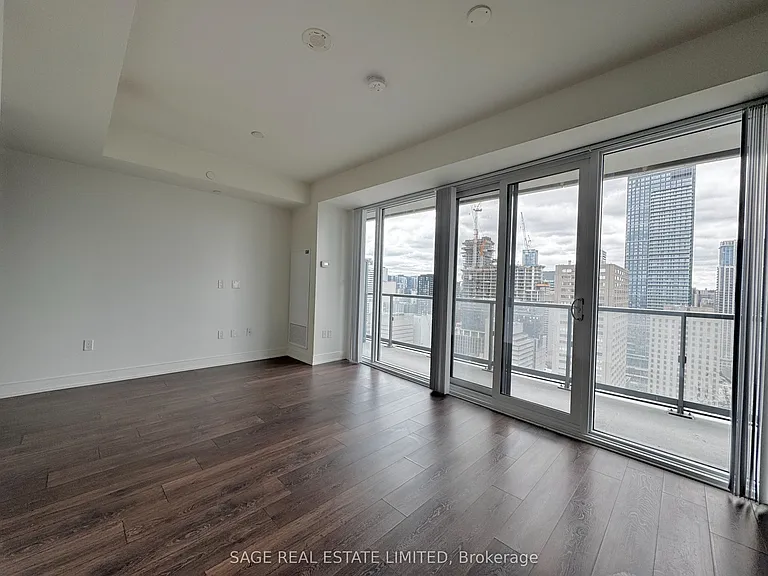 89 McGill St #2701 — Photo 11