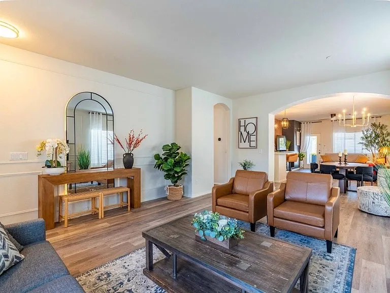 3674 S Joshua Tree Ln — Photo 10