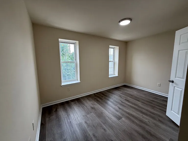 Modern New Luxury Temple Apartments — Photo 18
