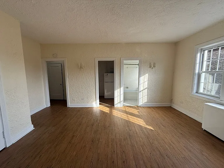 Bayard Manor Apartments — Photo 27
