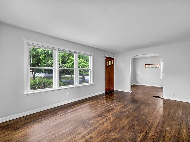 5505 South Blvd — Photo 9