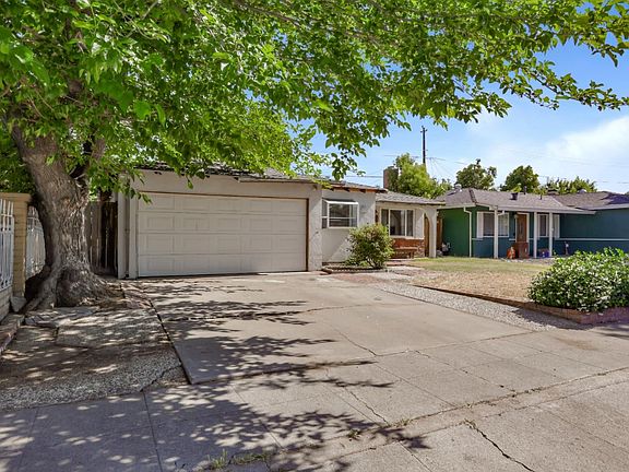 2nd image of 465 Serenade Way