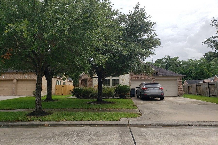 1st image of 13310 Lake Passage Ln