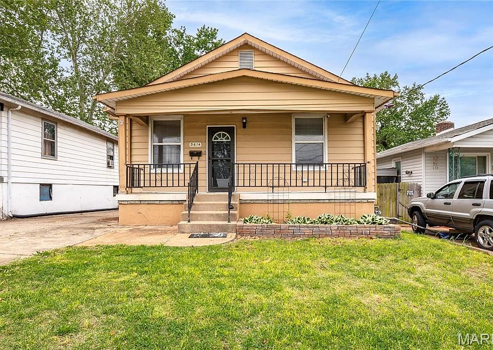 1st image of 3614 Hoffmeister Ave