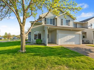 1844 Parkway Ave, Shakopee, MN 55379