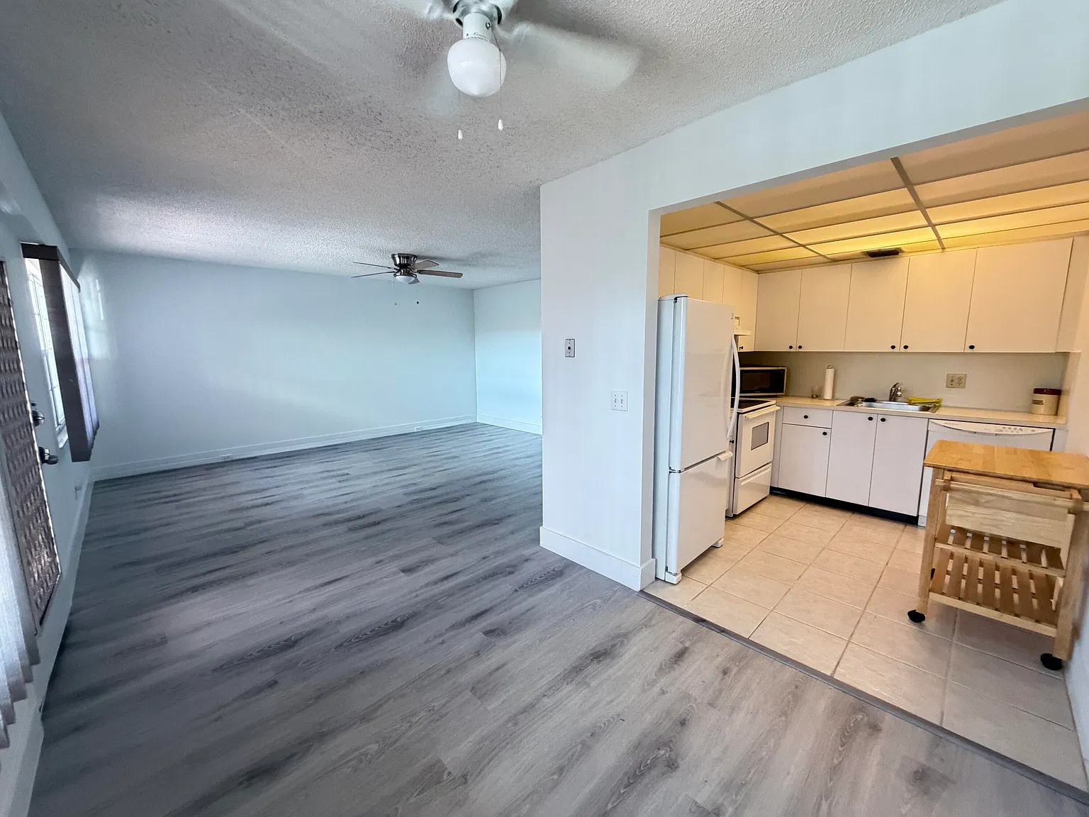 2 bed, 2.0 bath, 1044 sqft, $1,750 — Photo 3