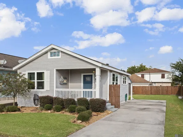 315 Giuffrias Ave, Metairie, LA 70001