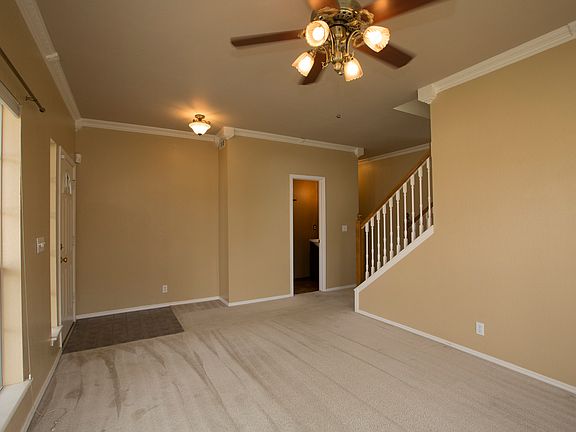 4th image of 3735 S 194 East Ave
