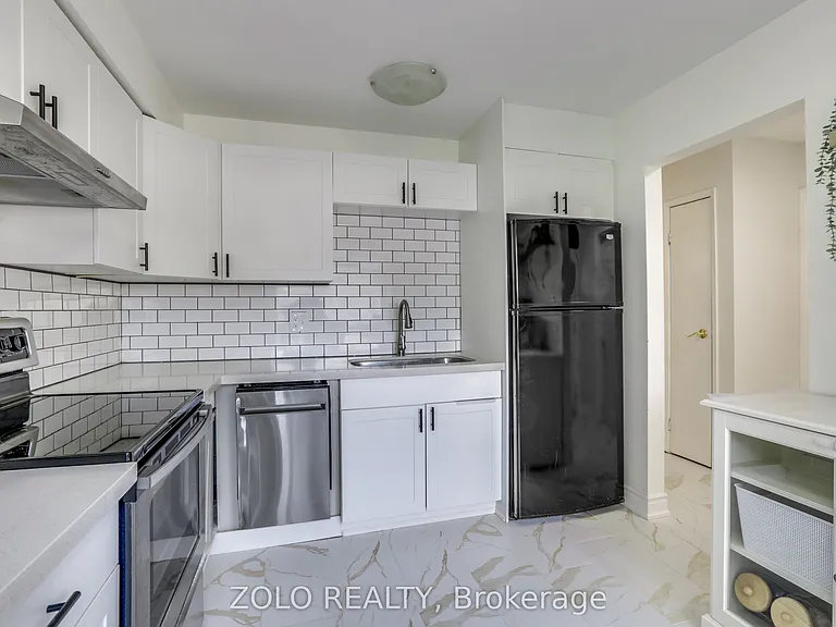 626 Wharncliffe Rd S #24 — Photo 8