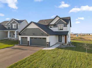 13721 Arrowhead Way, Rosemount, MN 55068