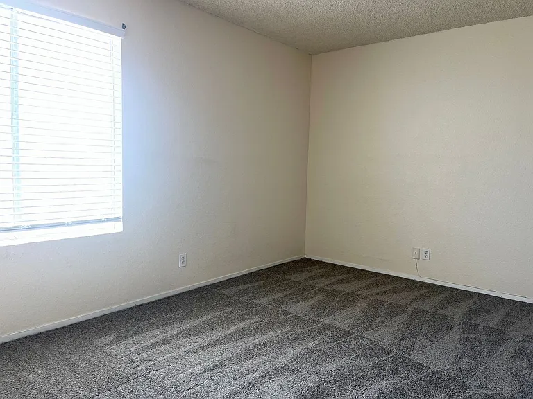 524 Fir St #102 — Photo 5