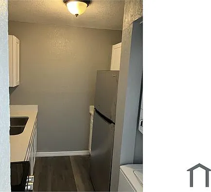 8107 N Mulberry St #A — Photo 6