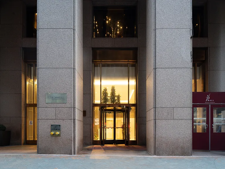 75 Wall St #35R — Photo 19