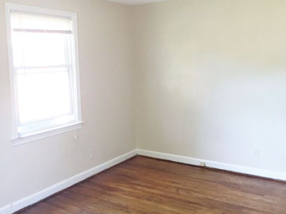 5th image of 5712 Washington Blvd APT 5