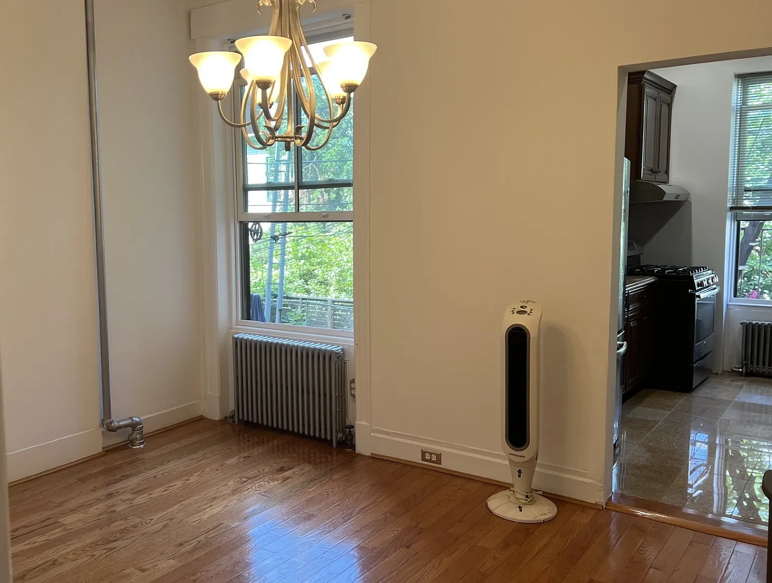 107 Russell Street — Photo 3