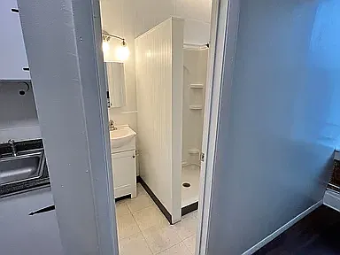 1 bed, $900 — Photo 2