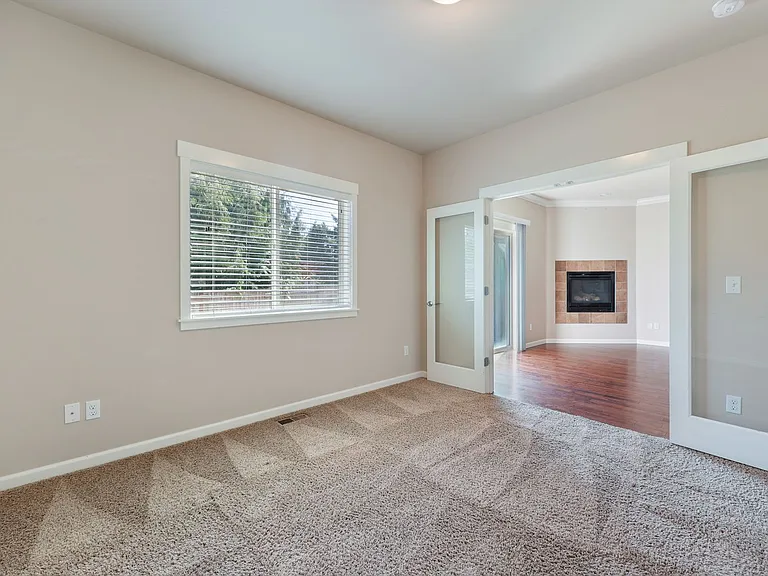 4335 17th Way NE — Photo 19