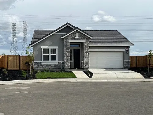 529 Kingbird Cir Photo 1