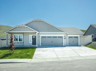 1580 SW Kelandren Dr, Prosser, WA 99350