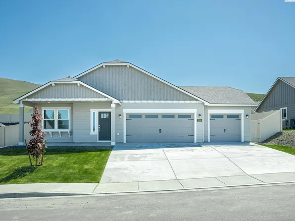 1580 SW Kelandren Dr, Prosser, WA 99350