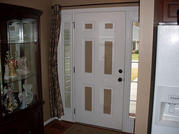 5th image of 819 Tyler Woods Dr