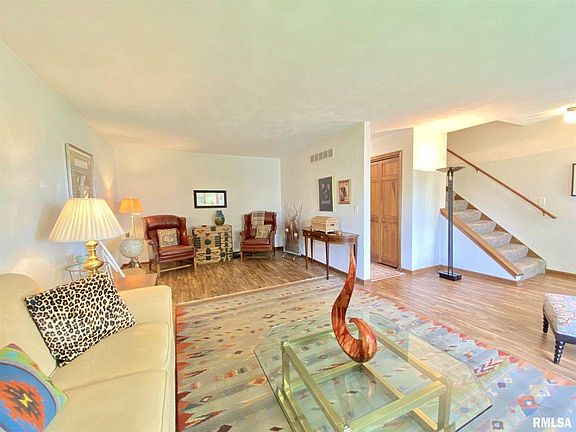 3rd image of 4328 W Shawnda Ct