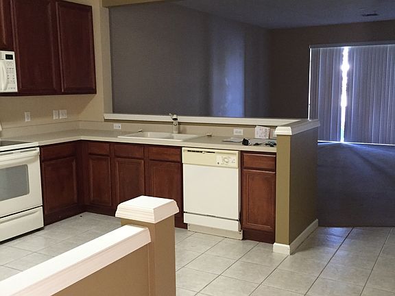 3rd image of 6059 Twain St Unit 104