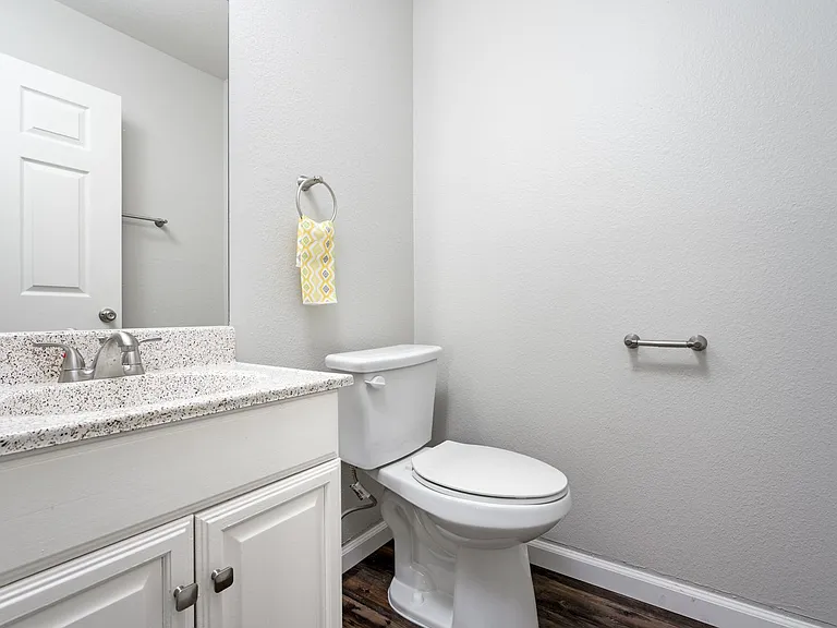 Point Loma Bay Apartments | Coastal Living Near the Beach — Photo 148