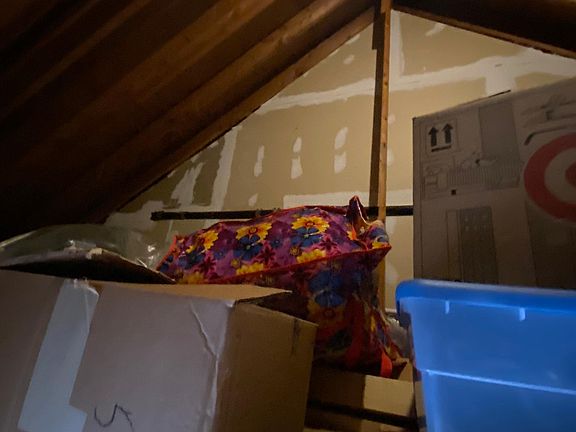 4th image of 435 Vineland Ave Floor 2